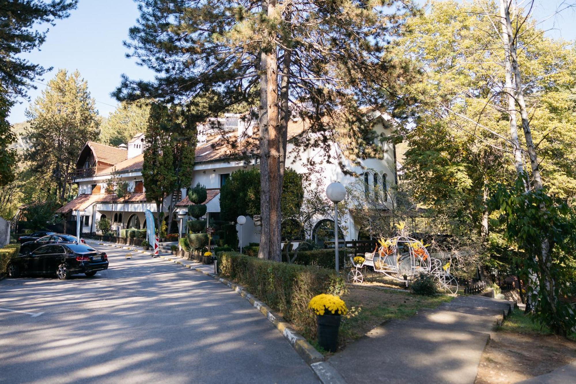 Hotel Gradche Kočani 외부 사진
